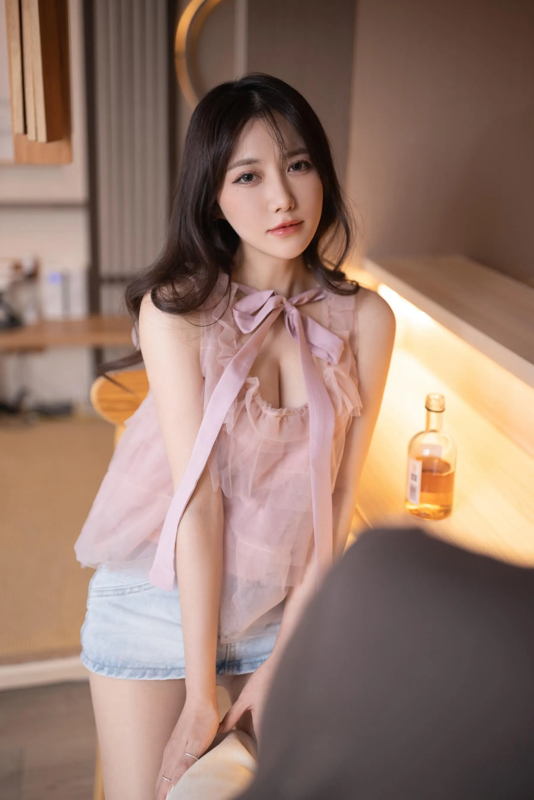 NO.0015 秀人名模鱼子酱Fish内部私购未上架《酒意迷情》写真 [80P]插图4